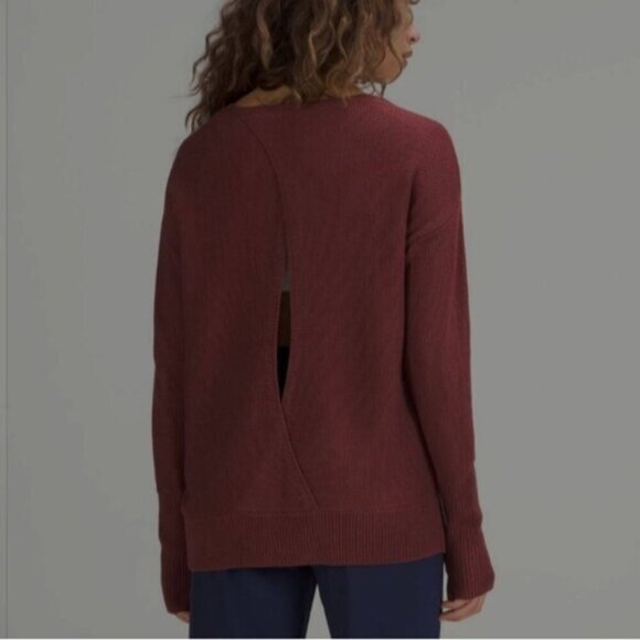 Lululemon Smokey Red Cashlu Crossover Back Sweater Size 8 - Picture 2 of 9